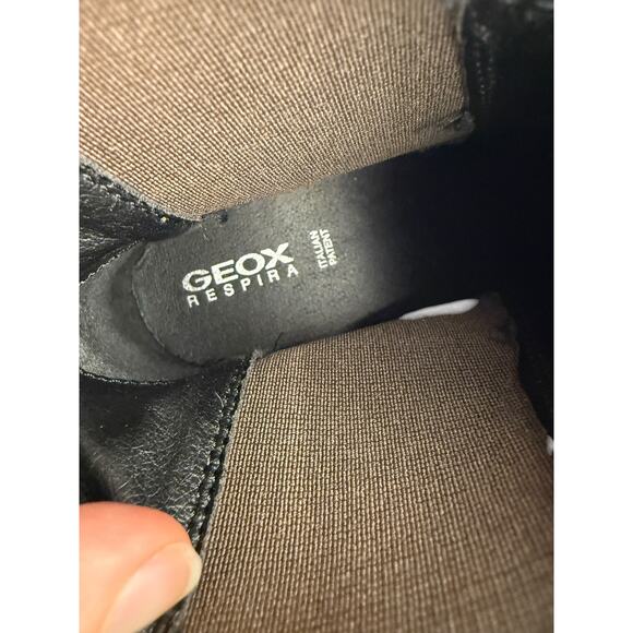 GEOX Leather Boots Size 8 Brown Ankle Chelsea Pull On Lug Sole NWOB - Picture 4 of 10